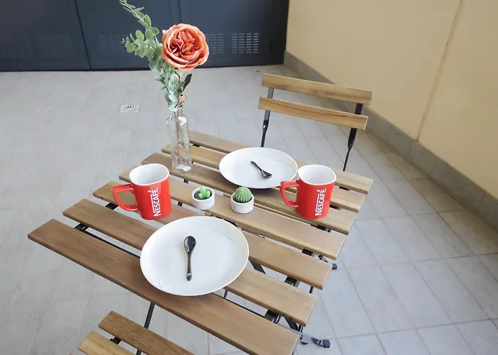 Claudias Flat By Domusdimore דירה