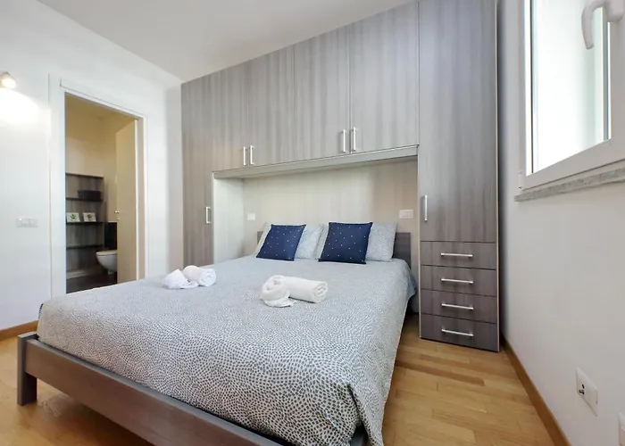 דירה Claudias Flat By Domusdimore *