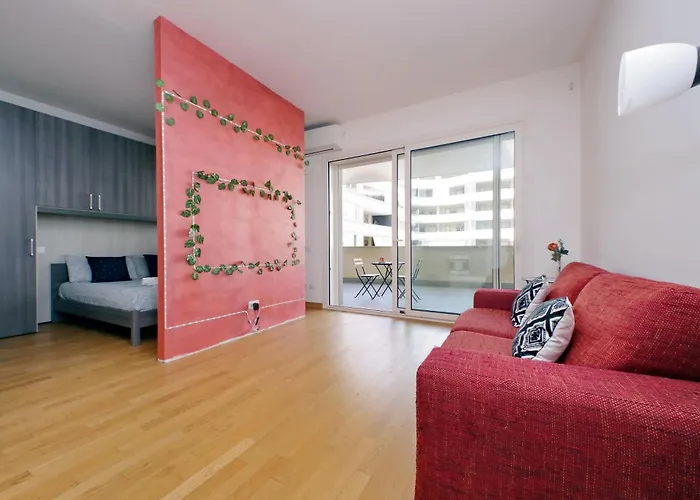 Claudias Flat By Domusdimore דירה רומא